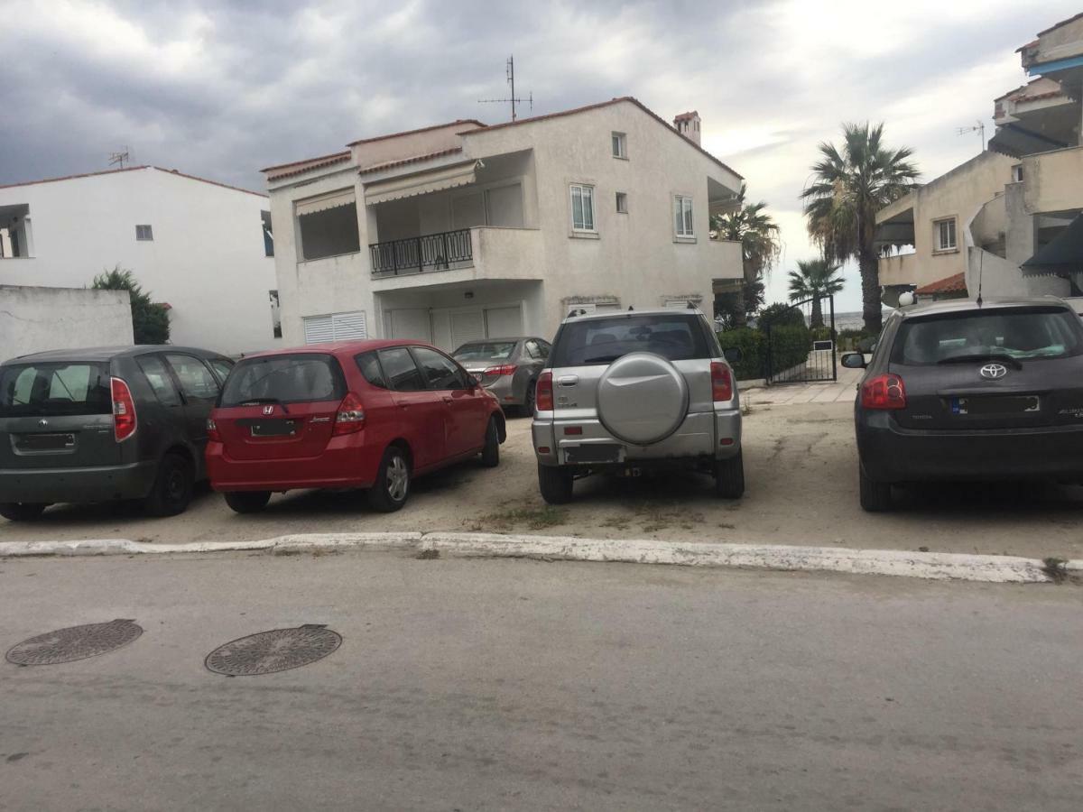 Seafront Maisonette In Fourka Buitenkant foto