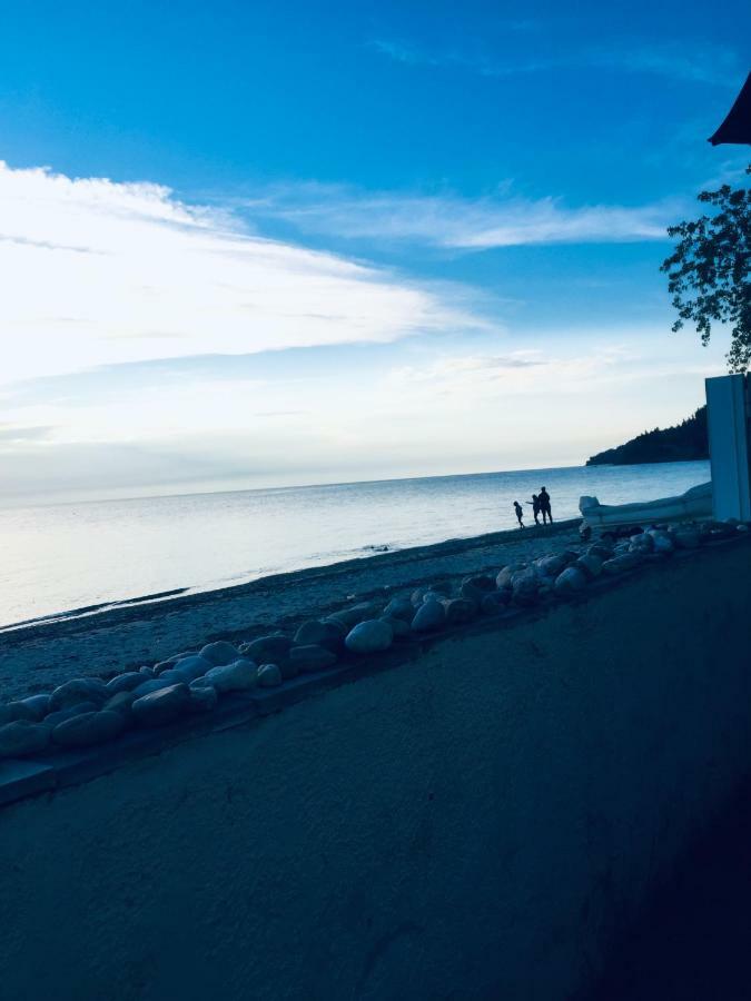 Seafront Maisonette In Fourka Buitenkant foto